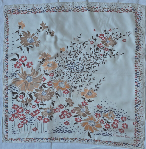 Christian dior foulard - ",