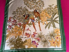 Foulard Christian Dior en soie