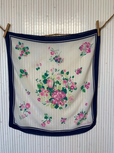 Foulard carré soie - carré, de
